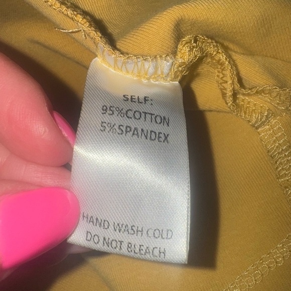 Easel Tasha Open back long sleeve top in Yellow tone S - Picture 9 of 10